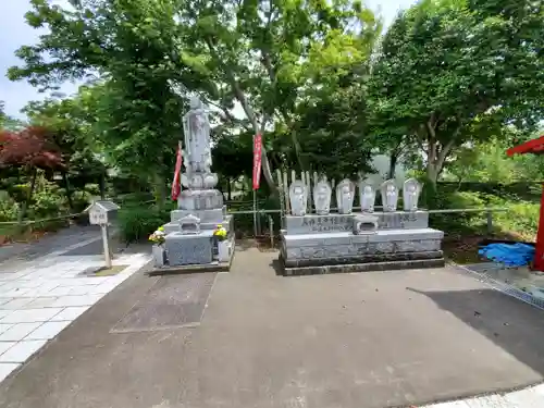 西慶寺(新田触不動尊)の地蔵