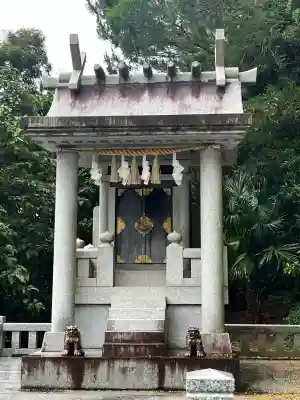 尖閣神社の{uncategorized: "未分類", other: "その他", undefined: "問題あり", building: "その他建物", grave: "お墓", sacred_gate: "鳥居", guardian: "狛犬", statue: "像", buddha: "仏像", history: "歴史", nature: "自然", garden: "庭園", animal: "動物", pagoda: "塔", temizu: "手水舎", mountain_gate: "山門・神門", sanctuary: "本殿・本堂", subordinate: "末社・摂社", art: "芸術", scenery: "景色", jizo: "地蔵", ema: "絵馬", goshuin: "御朱印", omikuji: "おみくじ", items: "授与品その他", amulet: "お守り", goshuincho: "御朱印帳", eats: "食事", festival: "お祭り", votive_dance: "神楽", shichigosan: "七五三参", wedding: "結婚式", experience: "体験その他", initially: "初詣", around: "周辺", anti_infection: "感染症対策"}