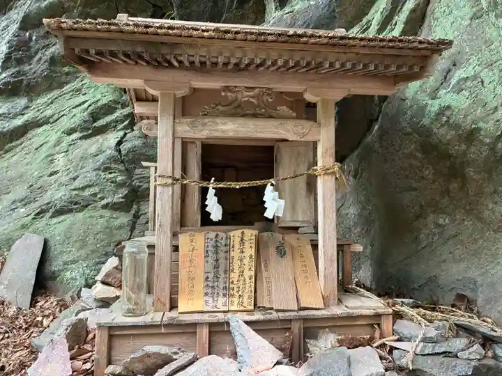小菅神社里社(長野県)