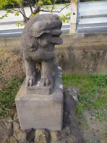 福森稲荷神社の狛犬