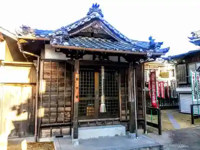 薬師寺の本殿・本堂