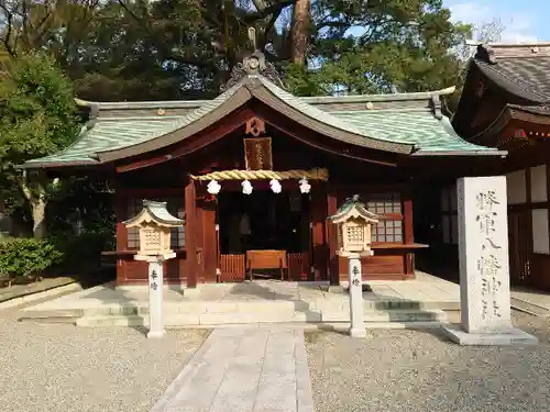 伊豫豆比古命神社の本殿