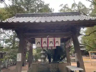 春日神社の{uncategorized: "未分類", other: "その他", undefined: "問題あり", building: "その他建物", grave: "お墓", sacred_gate: "鳥居", guardian: "狛犬", statue: "像", buddha: "仏像", history: "歴史", nature: "自然", garden: "庭園", animal: "動物", pagoda: "塔", temizu: "手水舎", mountain_gate: "山門・神門", sanctuary: "本殿・本堂", subordinate: "末社・摂社", art: "芸術", scenery: "景色", jizo: "地蔵", ema: "絵馬", goshuin: "御朱印", omikuji: "おみくじ", items: "授与品その他", amulet: "お守り", goshuincho: "御朱印帳", eats: "食事", festival: "お祭り", votive_dance: "神楽", shichigosan: "七五三参", wedding: "結婚式", experience: "体験その他", initially: "初詣", around: "周辺", anti_infection: "感染症対策"}