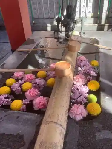 成田山 萬福院の手水舎