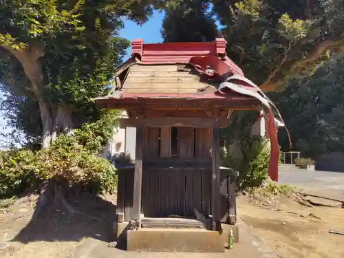 鳥見神社の末社