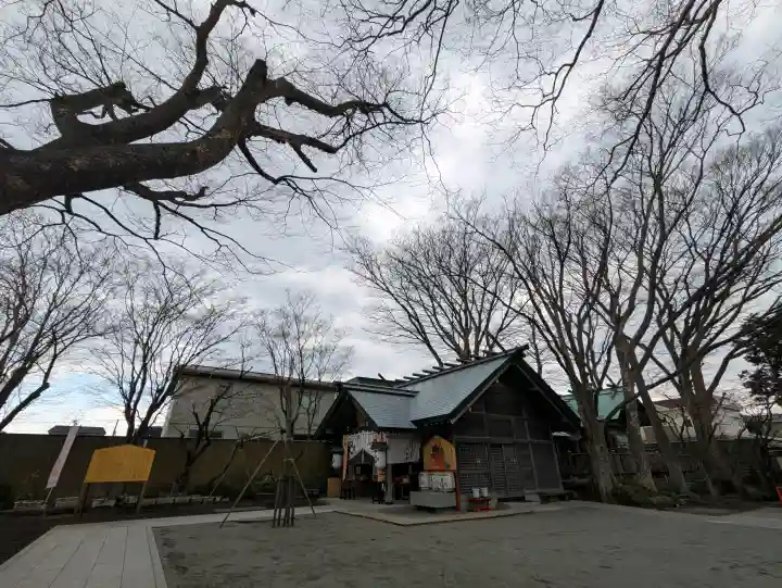 乃木神社の{uncategorized: "未分類", other: "その他", undefined: "問題あり", building: "その他建物", grave: "お墓", sacred_gate: "鳥居", guardian: "狛犬", statue: "像", buddha: "仏像", history: "歴史", nature: "自然", garden: "庭園", animal: "動物", pagoda: "塔", temizu: "手水舎", mountain_gate: "山門・神門", sanctuary: "本殿・本堂", subordinate: "末社・摂社", art: "芸術", scenery: "景色", jizo: "地蔵", ema: "絵馬", goshuin: "御朱印", omikuji: "おみくじ", items: "授与品その他", amulet: "お守り", goshuincho: "御朱印帳", eats: "食事", festival: "お祭り", votive_dance: "神楽", shichigosan: "七五三参", wedding: "結婚式", experience: "体験その他", initially: "初詣", around: "周辺", anti_infection: "感染症対策"}