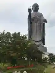 東本願寺本廟 牛久浄苑（牛久大仏）の仏像