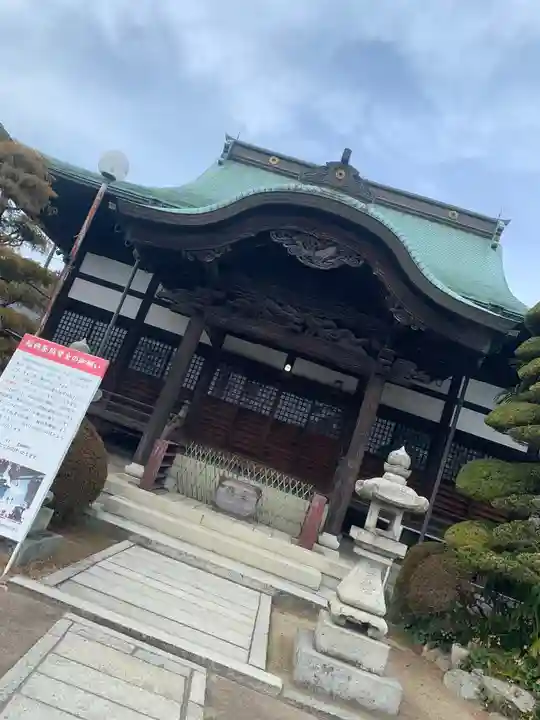 法静寺の本殿・本堂