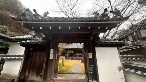 神童寺の山門・神門