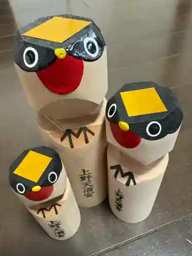 上野天満宮の{uncategorized: "未分類", other: "その他", undefined: "問題あり", building: "その他建物", grave: "お墓", sacred_gate: "鳥居", guardian: "狛犬", statue: "像", buddha: "仏像", history: "歴史", nature: "自然", garden: "庭園", animal: "動物", pagoda: "塔", temizu: "手水舎", mountain_gate: "山門・神門", sanctuary: "本殿・本堂", subordinate: "末社・摂社", art: "芸術", scenery: "景色", jizo: "地蔵", ema: "絵馬", goshuin: "御朱印", omikuji: "おみくじ", items: "授与品その他", amulet: "お守り", goshuincho: "御朱印帳", eats: "食事", festival: "お祭り", votive_dance: "神楽", shichigosan: "七五三参", wedding: "結婚式", experience: "体験その他", initially: "初詣", around: "周辺", anti_infection: "感染症対策"}