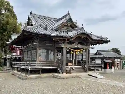 日出若宮八幡神社の本殿