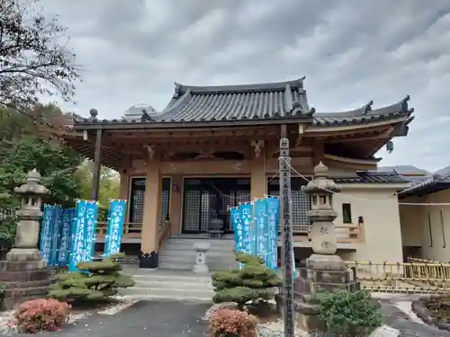 東界寺の本殿・本堂