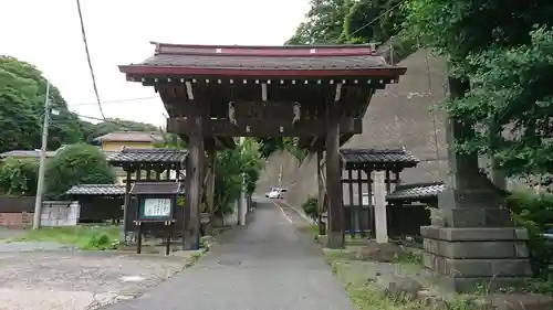 法性寺の山門