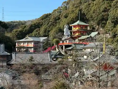 朝護孫子寺の{uncategorized: "未分類", other: "その他", undefined: "問題あり", building: "その他建物", grave: "お墓", sacred_gate: "鳥居", guardian: "狛犬", statue: "像", buddha: "仏像", history: "歴史", nature: "自然", garden: "庭園", animal: "動物", pagoda: "塔", temizu: "手水舎", mountain_gate: "山門・神門", sanctuary: "本殿・本堂", subordinate: "末社・摂社", art: "芸術", scenery: "景色", jizo: "地蔵", ema: "絵馬", goshuin: "御朱印", omikuji: "おみくじ", items: "授与品その他", amulet: "お守り", goshuincho: "御朱印帳", eats: "食事", festival: "お祭り", votive_dance: "神楽", shichigosan: "七五三参", wedding: "結婚式", experience: "体験その他", initially: "初詣", around: "周辺", anti_infection: "感染症対策"}