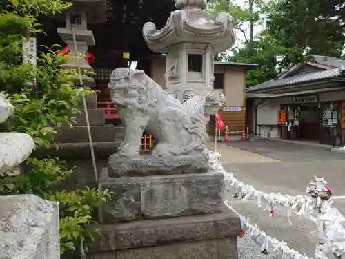 上野総社神社の狛犬