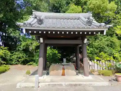 満福寺(三好稲荷閣)の手水舎