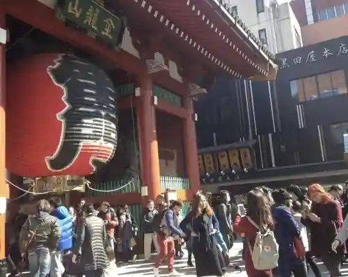 浅草寺の山門