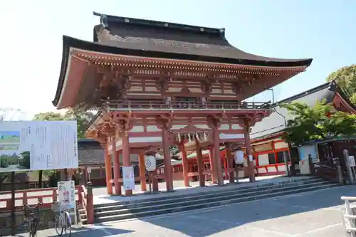 津島神社の山門・神門