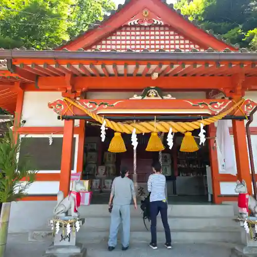 浮羽稲荷神社の{uncategorized: "未分類", other: "その他", undefined: "問題あり", building: "その他建物", grave: "お墓", sacred_gate: "鳥居", guardian: "狛犬", statue: "像", buddha: "仏像", history: "歴史", nature: "自然", garden: "庭園", animal: "動物", pagoda: "塔", temizu: "手水舎", mountain_gate: "山門・神門", sanctuary: "本殿・本堂", subordinate: "末社・摂社", art: "芸術", scenery: "景色", jizo: "地蔵", ema: "絵馬", goshuin: "御朱印", omikuji: "おみくじ", items: "授与品その他", amulet: "お守り", goshuincho: "御朱印帳", eats: "食事", festival: "お祭り", votive_dance: "神楽", shichigosan: "七五三参", wedding: "結婚式", experience: "体験その他", initially: "初詣", around: "周辺", anti_infection: "感染症対策"}