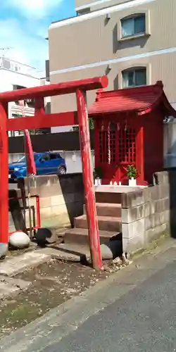 正位下山稲荷大明神の本殿・本堂