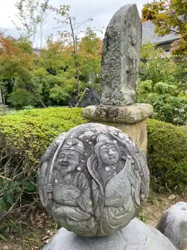 横蔵寺の像