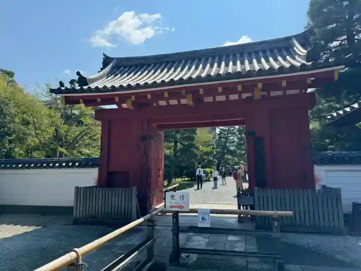 平等院の{uncategorized: "未分類", other: "その他", undefined: "問題あり", building: "その他建物", grave: "お墓", sacred_gate: "鳥居", guardian: "狛犬", statue: "像", buddha: "仏像", history: "歴史", nature: "自然", garden: "庭園", animal: "動物", pagoda: "塔", temizu: "手水舎", mountain_gate: "山門・神門", sanctuary: "本殿・本堂", subordinate: "末社・摂社", art: "芸術", scenery: "景色", jizo: "地蔵", ema: "絵馬", goshuin: "御朱印", omikuji: "おみくじ", items: "授与品その他", amulet: "お守り", goshuincho: "御朱印帳", eats: "食事", festival: "お祭り", votive_dance: "神楽", shichigosan: "七五三参", wedding: "結婚式", experience: "体験その他", initially: "初詣", around: "周辺", anti_infection: "感染症対策"}