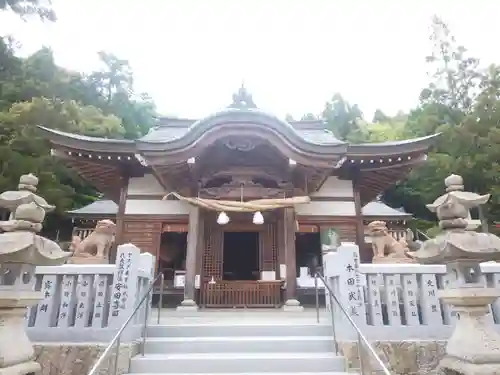 破磐神社の本殿・本堂