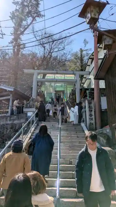 伊香保神社の{uncategorized: "未分類", other: "その他", undefined: "問題あり", building: "その他建物", grave: "お墓", sacred_gate: "鳥居", guardian: "狛犬", statue: "像", buddha: "仏像", history: "歴史", nature: "自然", garden: "庭園", animal: "動物", pagoda: "塔", temizu: "手水舎", mountain_gate: "山門・神門", sanctuary: "本殿・本堂", subordinate: "末社・摂社", art: "芸術", scenery: "景色", jizo: "地蔵", ema: "絵馬", goshuin: "御朱印", omikuji: "おみくじ", items: "授与品その他", amulet: "お守り", goshuincho: "御朱印帳", eats: "食事", festival: "お祭り", votive_dance: "神楽", shichigosan: "七五三参", wedding: "結婚式", experience: "体験その他", initially: "初詣", around: "周辺", anti_infection: "感染症対策"}