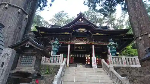 三峯神社の本殿