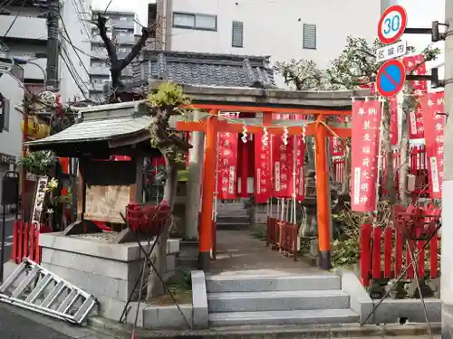 装束稲荷神社（王子稲荷神社境外摂社）(東京都)