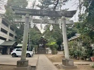 御霊神社の{uncategorized: "未分類", other: "その他", undefined: "問題あり", building: "その他建物", grave: "お墓", sacred_gate: "鳥居", guardian: "狛犬", statue: "像", buddha: "仏像", history: "歴史", nature: "自然", garden: "庭園", animal: "動物", pagoda: "塔", temizu: "手水舎", mountain_gate: "山門・神門", sanctuary: "本殿・本堂", subordinate: "末社・摂社", art: "芸術", scenery: "景色", jizo: "地蔵", ema: "絵馬", goshuin: "御朱印", omikuji: "おみくじ", items: "授与品その他", amulet: "お守り", goshuincho: "御朱印帳", eats: "食事", festival: "お祭り", votive_dance: "神楽", shichigosan: "七五三参", wedding: "結婚式", experience: "体験その他", initially: "初詣", around: "周辺", anti_infection: "感染症対策"}