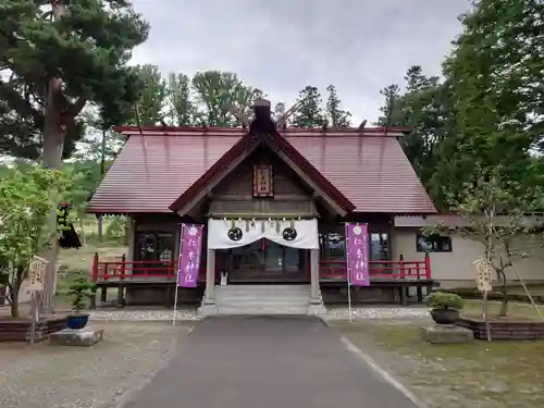 仁木神社の本殿