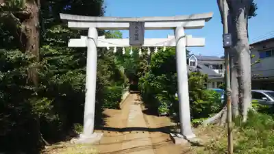 中里氷川神社の鳥居