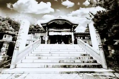 玉眞院玉川大師の山門・神門