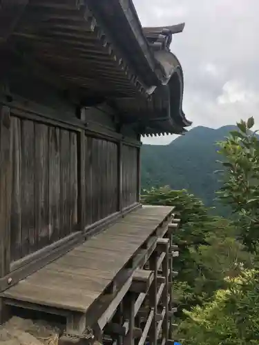 三佛寺の建物その他