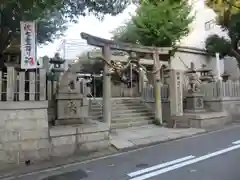 河堀稲生神社の鳥居