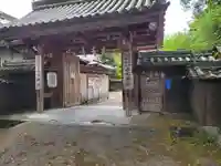 𠮷水神社(吉水神社)の山門・神門