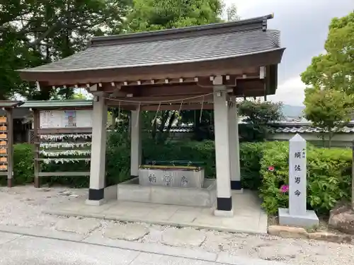 伊和志津神社の手水舎