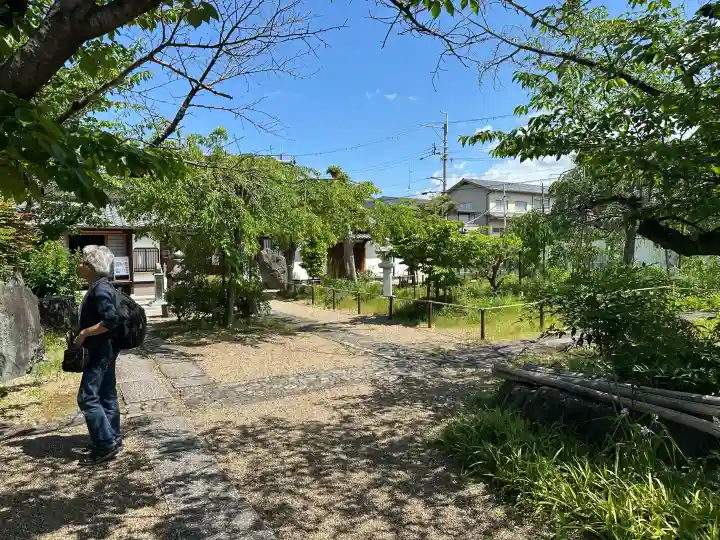 橋寺 放生院の{uncategorized: "未分類", other: "その他", undefined: "問題あり", building: "その他建物", grave: "お墓", sacred_gate: "鳥居", guardian: "狛犬", statue: "像", buddha: "仏像", history: "歴史", nature: "自然", garden: "庭園", animal: "動物", pagoda: "塔", temizu: "手水舎", mountain_gate: "山門・神門", sanctuary: "本殿・本堂", subordinate: "末社・摂社", art: "芸術", scenery: "景色", jizo: "地蔵", ema: "絵馬", goshuin: "御朱印", omikuji: "おみくじ", items: "授与品その他", amulet: "お守り", goshuincho: "御朱印帳", eats: "食事", festival: "お祭り", votive_dance: "神楽", shichigosan: "七五三参", wedding: "結婚式", experience: "体験その他", initially: "初詣", around: "周辺", anti_infection: "感染症対策"}