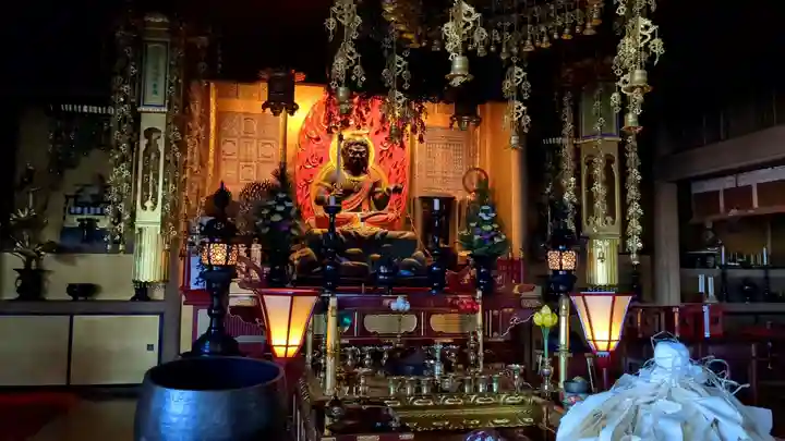 成田山松光寺の本殿・本堂