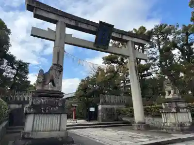 敷地神社（わら天神宮）の{uncategorized: "未分類", other: "その他", undefined: "問題あり", building: "その他建物", grave: "お墓", sacred_gate: "鳥居", guardian: "狛犬", statue: "像", buddha: "仏像", history: "歴史", nature: "自然", garden: "庭園", animal: "動物", pagoda: "塔", temizu: "手水舎", mountain_gate: "山門・神門", sanctuary: "本殿・本堂", subordinate: "末社・摂社", art: "芸術", scenery: "景色", jizo: "地蔵", ema: "絵馬", goshuin: "御朱印", omikuji: "おみくじ", items: "授与品その他", amulet: "お守り", goshuincho: "御朱印帳", eats: "食事", festival: "お祭り", votive_dance: "神楽", shichigosan: "七五三参", wedding: "結婚式", experience: "体験その他", initially: "初詣", around: "周辺", anti_infection: "感染症対策"}