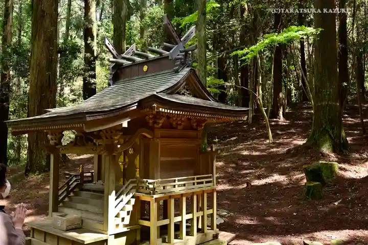 賀毗禮神宮の末社・摂社