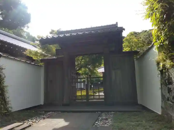 長壽寺(長寿寺)の山門・神門