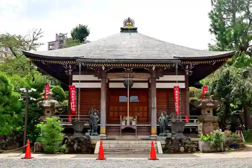 常楽寺の本殿・本堂