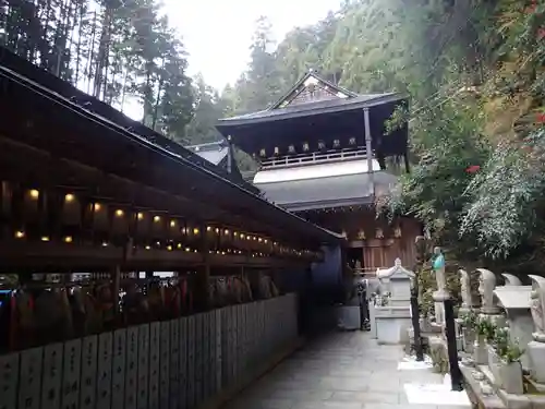 脳天大神龍王院のその他建物