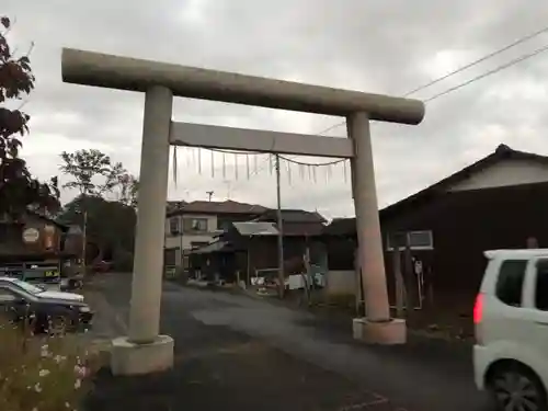 氷川天満神社の鳥居