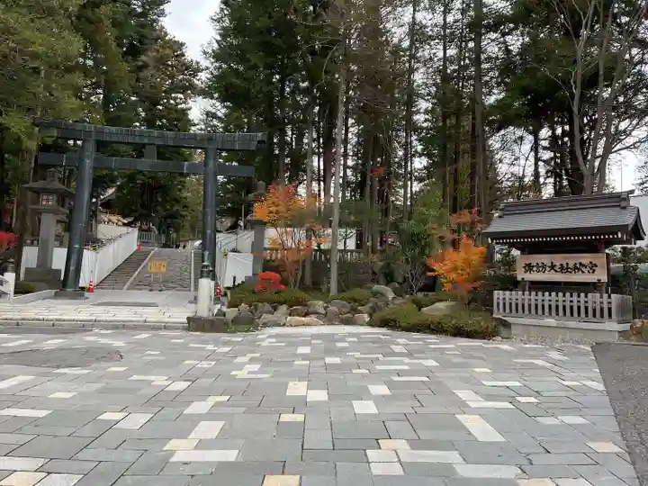 諏訪大社下社秋宮(長野県)