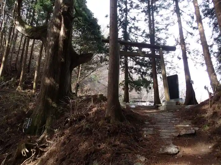 武蔵御嶽神社奥の院のその他建物