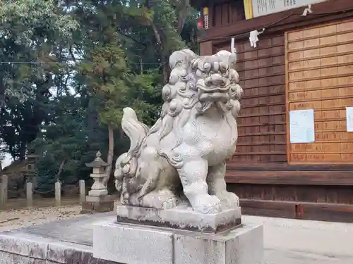 八幡社の狛犬