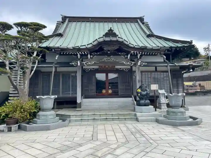 妙典寺の{uncategorized: "未分類", other: "その他", undefined: "問題あり", building: "その他建物", grave: "お墓", sacred_gate: "鳥居", guardian: "狛犬", statue: "像", buddha: "仏像", history: "歴史", nature: "自然", garden: "庭園", animal: "動物", pagoda: "塔", temizu: "手水舎", mountain_gate: "山門・神門", sanctuary: "本殿・本堂", subordinate: "末社・摂社", art: "芸術", scenery: "景色", jizo: "地蔵", ema: "絵馬", goshuin: "御朱印", omikuji: "おみくじ", items: "授与品その他", amulet: "お守り", goshuincho: "御朱印帳", eats: "食事", festival: "お祭り", votive_dance: "神楽", shichigosan: "七五三参", wedding: "結婚式", experience: "体験その他", initially: "初詣", around: "周辺", anti_infection: "感染症対策"}